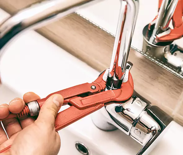 Expert Leak Repair Plumber in Delaware, OH