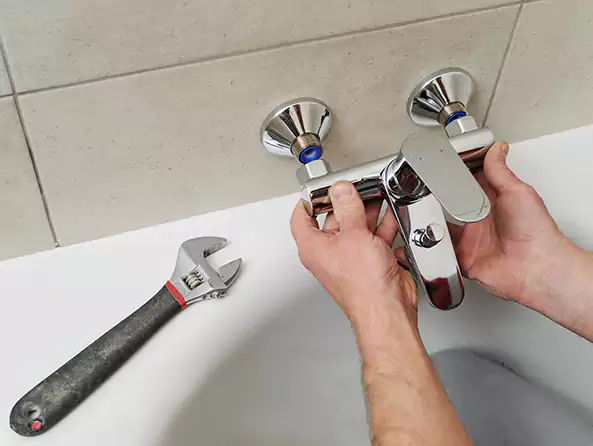 Why Choose Delaware Plumbing Pro for Bathtub Faucet Replacement in Delaware, OH?